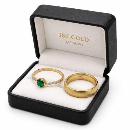 18K Gold Couple Ring Set – Emerald Accent & Classic Band (6.22g) 18K Gold Couple Ring Set – Emerald Accent & Classic Band (6.22g)