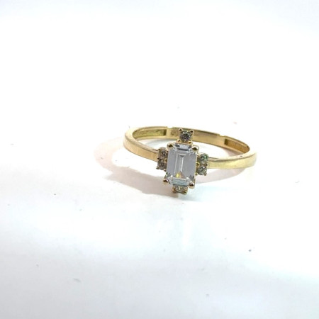 Kenzari Jewellery 14k Gold Ring with Fashion Stone for Women - 2.12 Grams Kenzari Jewellery 14k Gold Ring with Fashion Stone for Women - 2.12 Grams