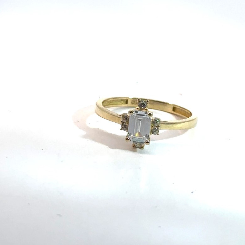 Kenzari Jewellery 14k Gold Ring with Fashion Stone for Women - 2.12 Grams