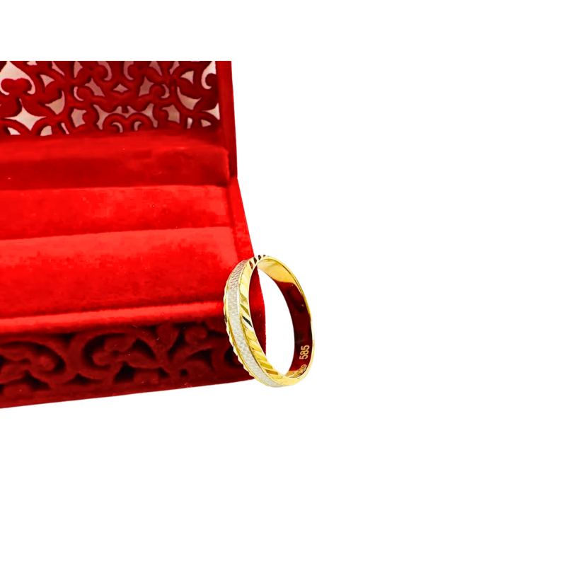 Kenzari Jewellery 14k Gold Wedding Ring - 3.33 Grams