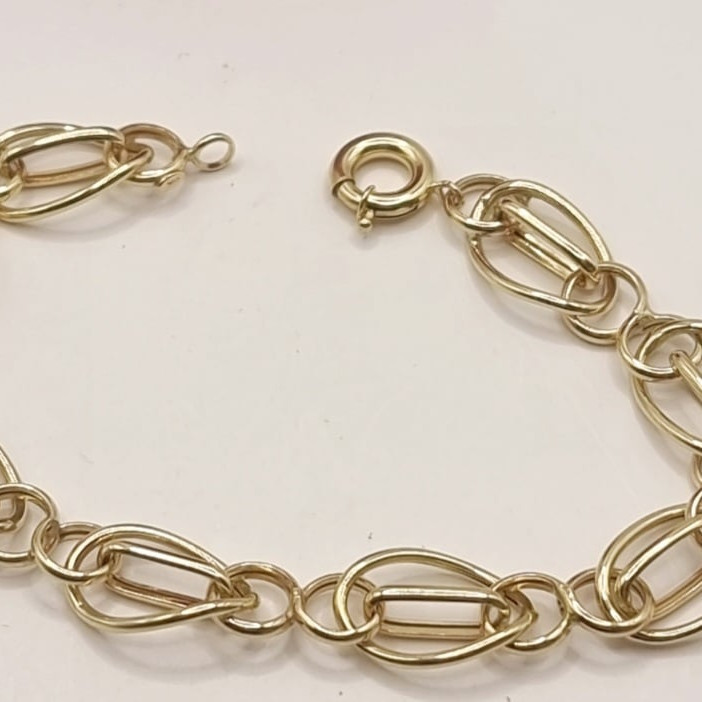 Kenzari Jewellery 14k Gold Link Chain Bracelet for Women - 6.51 Grams