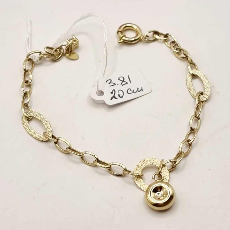 Kenzari Jewellery 14k Gold Oval Link Chain Bracelet for Women - 3.81 Grams