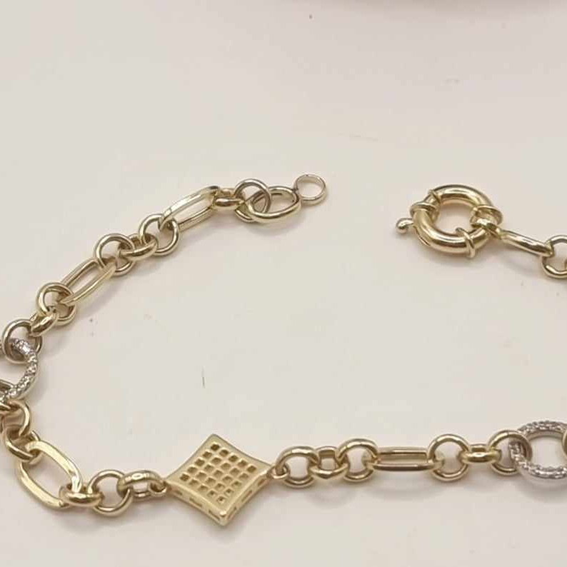 Kenzari Jewellery 14k Gold Link Chain with Zirconia accents Bracelet for Women - 5.41 Grams