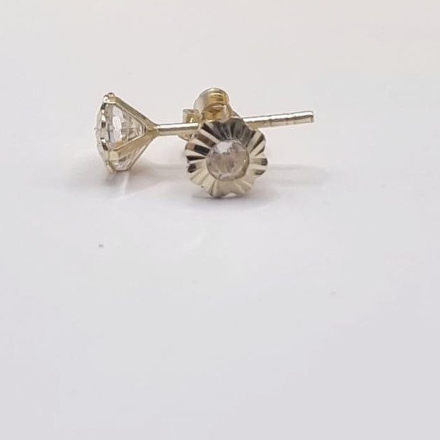 Kenzari Jewellery 14k Gold Earring for Women - 0.97 Grams