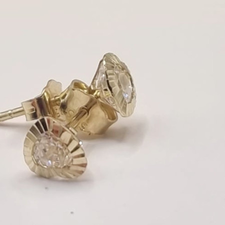 Kenzari Jewellery 14k Gold Earring for Women - 1.10 Grams