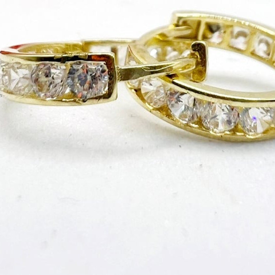 Kenzari Jewellery 14k Gold Hoop White Stone Earring for Kids - 1.78 Grams