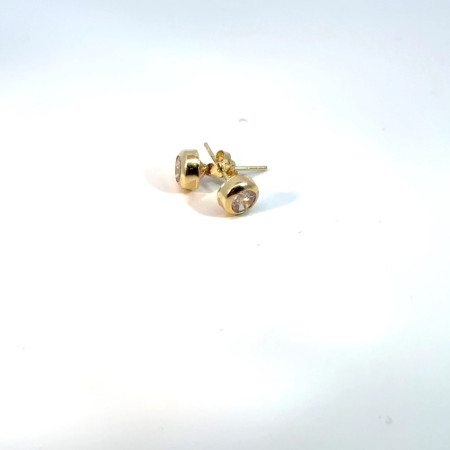 Kenzari Jewellery 14k Gold Stone Earring for Women - 1.14 Grams