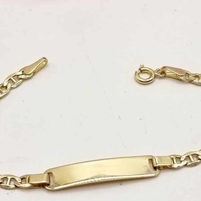 Kenzari Jewellery 14k Gold Nameplate Bracelet for Kids - 2.60 Grams Kenzari Jewellery 14k Gold Nameplate Bracelet for Kids - 2.60 Grams