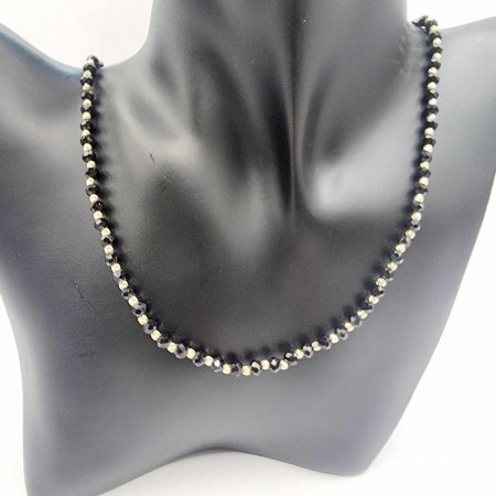 Kenzari Jewellery 14k Gold Black and Gold Beads Necklace for Women - 5.87 Grams