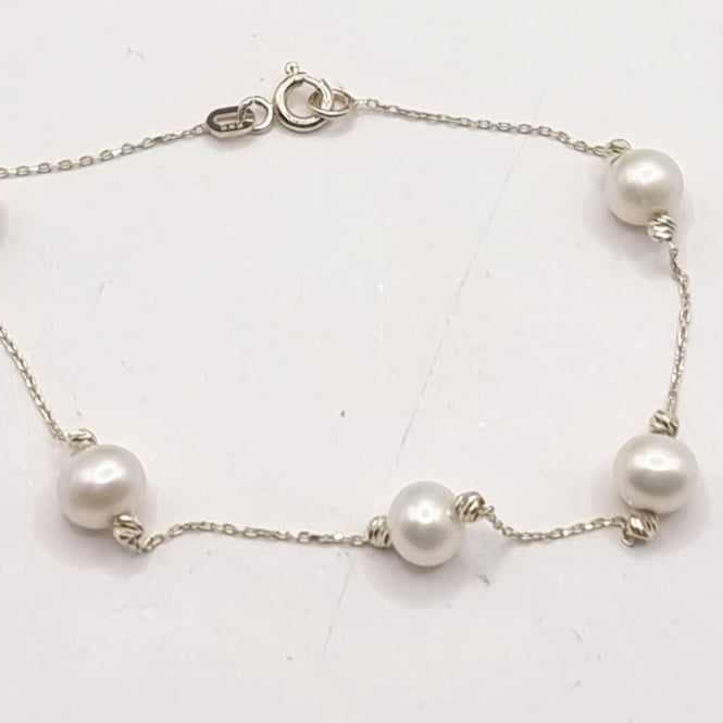 Kenzari Jewellery 14k Gold White Pearl Bracelet for Women -2.61 Grams