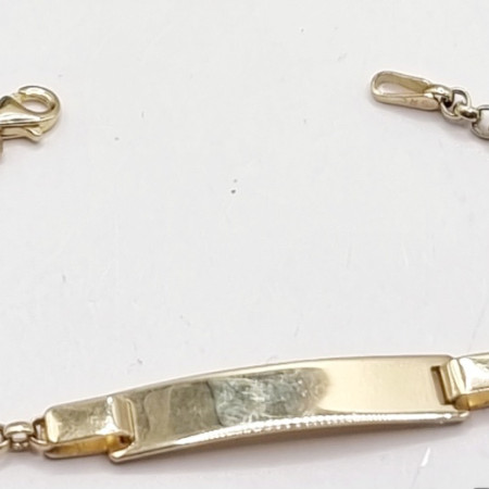 Kenzari Jewellery 14k Gold Nameplate Bracelet for Kids - 3.94 Grams