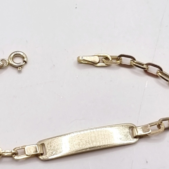 Kenzari Jewellery 14k Gold Nameplate Bracelet for Kids - 2.47 Grams