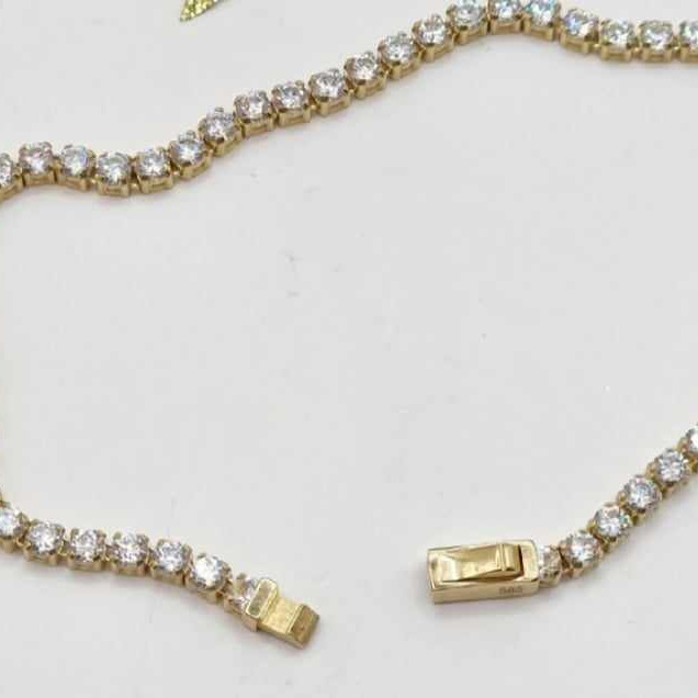 Kenzari Jewellery 14k Gold Cubic White zirconia stones Bracelet for Women -4.79 Grams