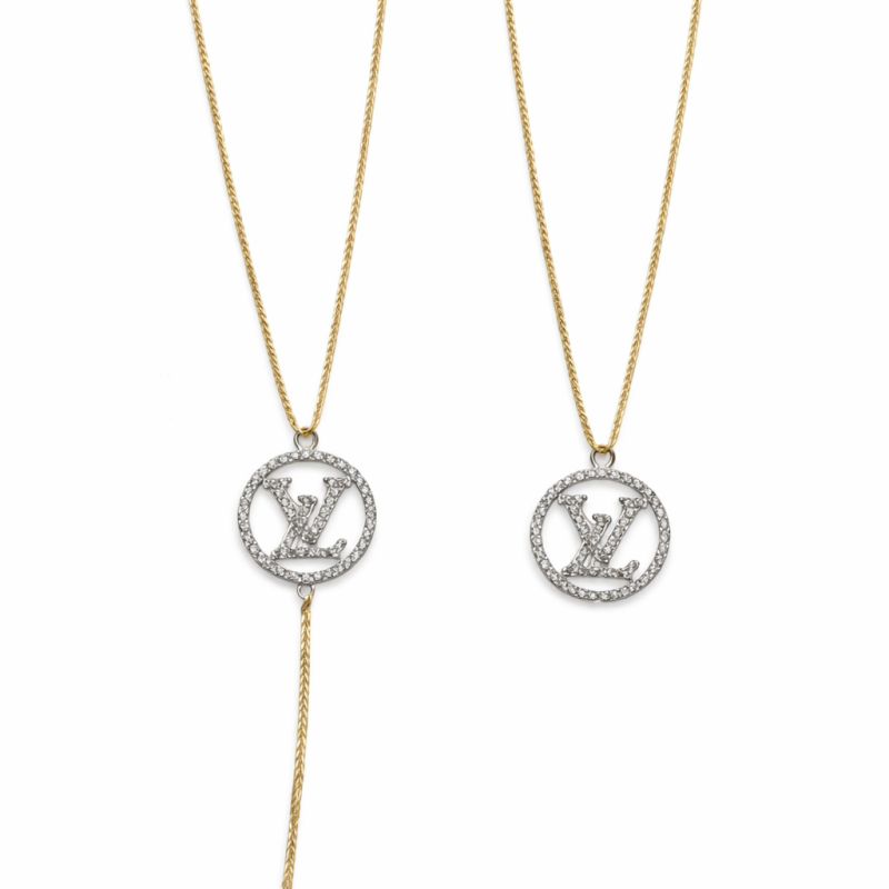 18K Gold Monogram Pendant Necklace – 3.67g Elegant Circle Pendant Jewelry