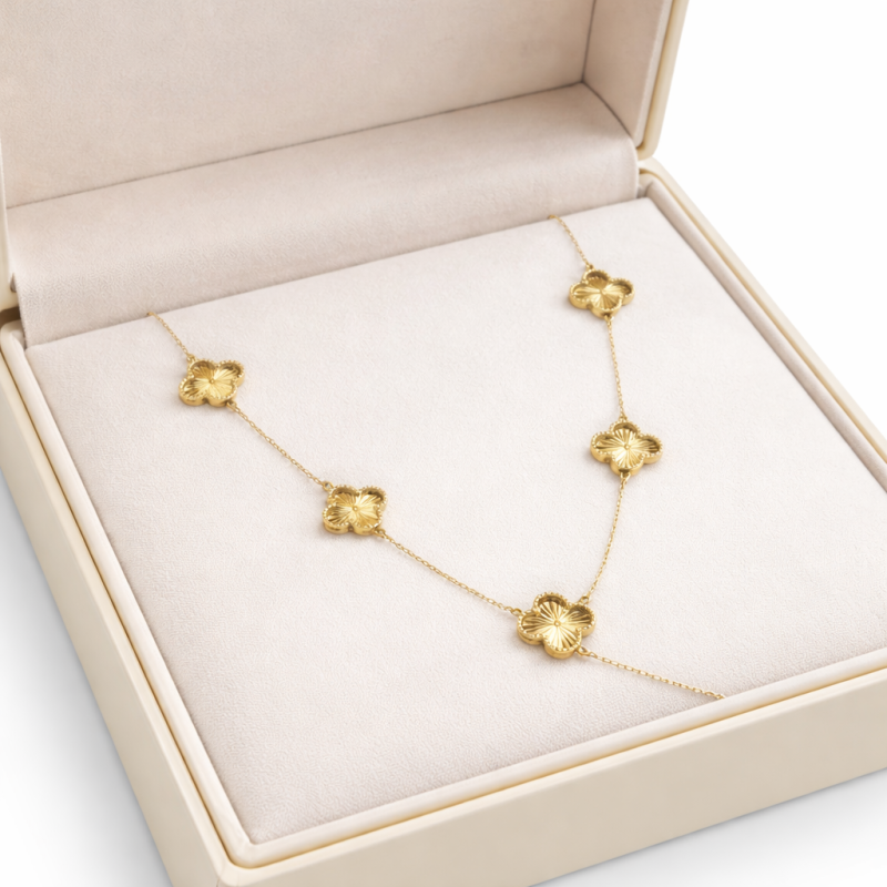 18K Gold Clover Charm Necklace – 13.97 Gram Elegant Luxury Necklace