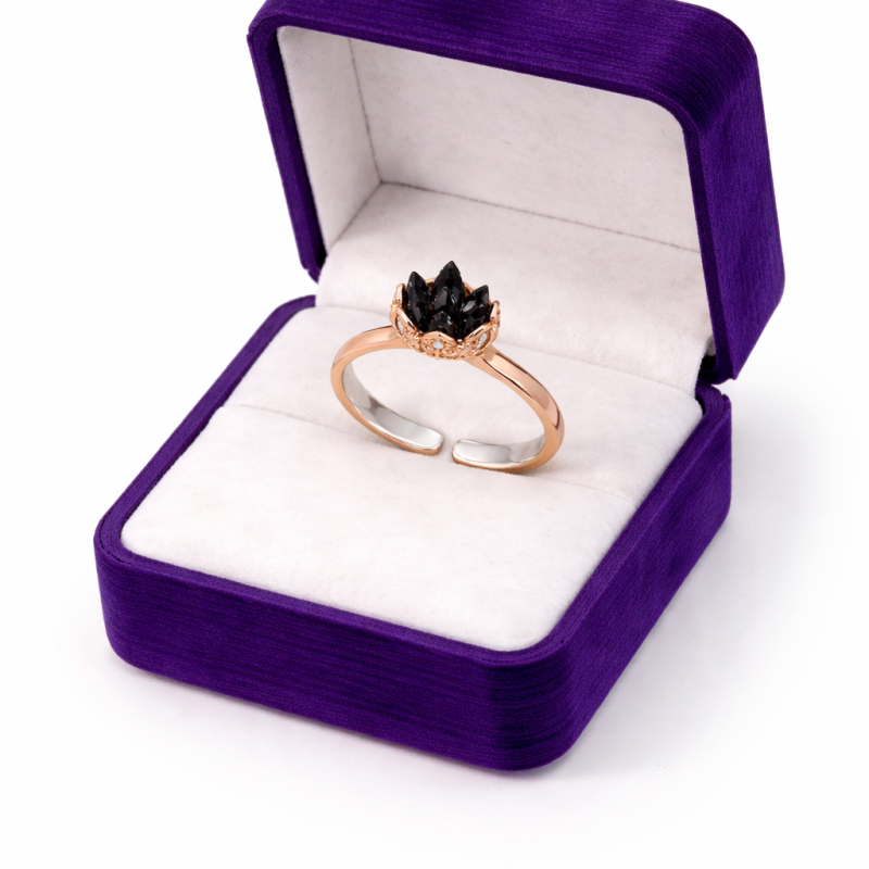 Sterling Silver Adjustable Ring with Black Stone – 3.10g Sterling Silver Adjustable Ring with Black Stone – 3.10g